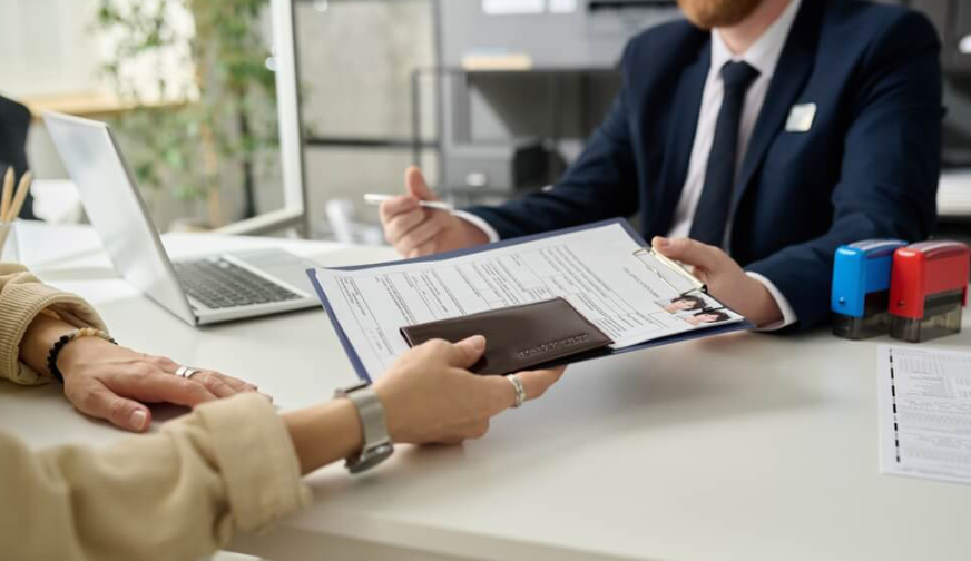 UAE Visa Requirements for Qatar Residents: Checklist 2026