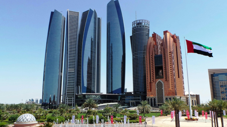 تأشيرة سياحية للإمارات